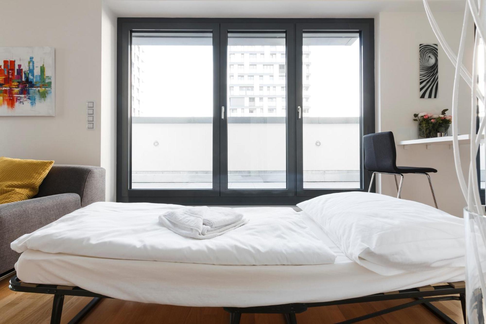 Prague Days - Luxurious Apartments In Trendy Zizkov Bagian luar foto
